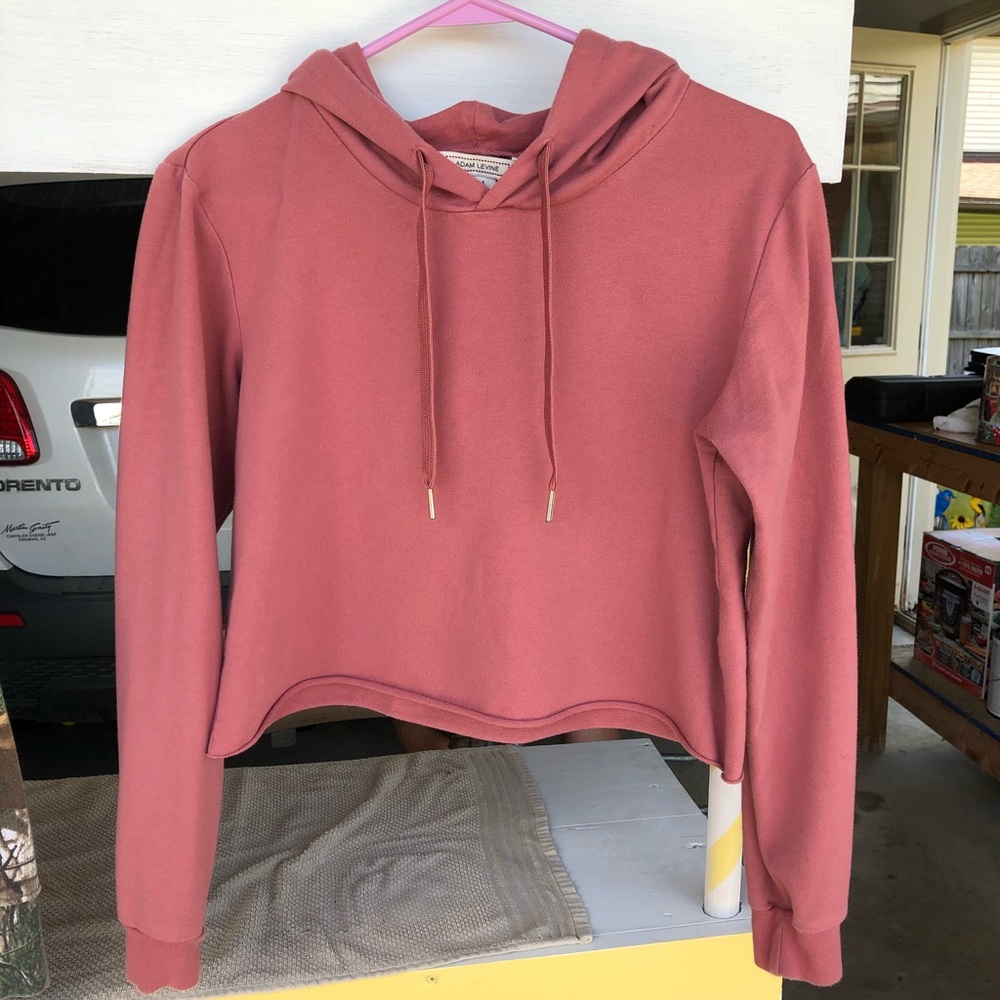pink cropped hooded sweatshirt